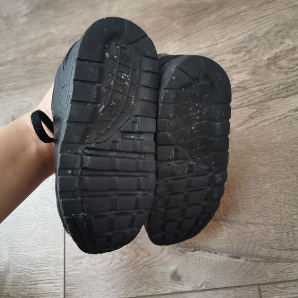 2/$30 Nike shoes / sneakers toddler size 9 - Picture 5 of 6